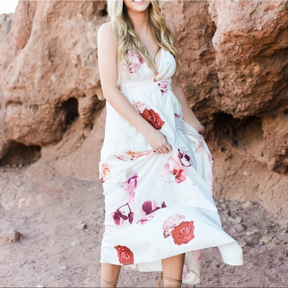 White floral maxi dress!